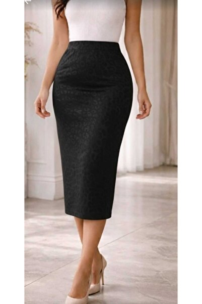 Butik Μεσαίου μήκους φούστα λίκρα με ελαστική μέση, μήκος 70 εκ.