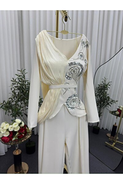 ZAYNAFASHIONSA Anoud's dress