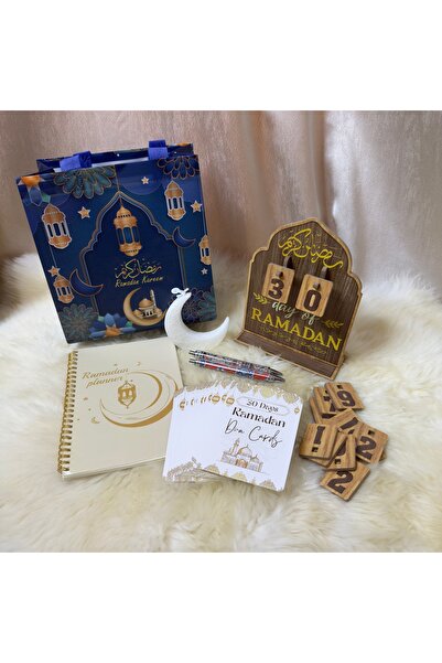 In My Era Ramadan Bundle – Planner, Duaa Cards, Calendar & Candle