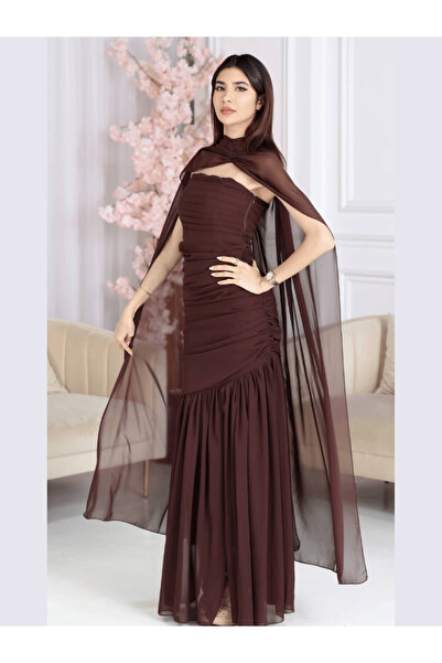 TREN Elegant Chiffon Evening Gown with Luxurious Detachable Cape Sophisticate...