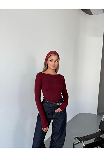 ZACHARIUZ Body with Finger Detailing and Wide Neckline