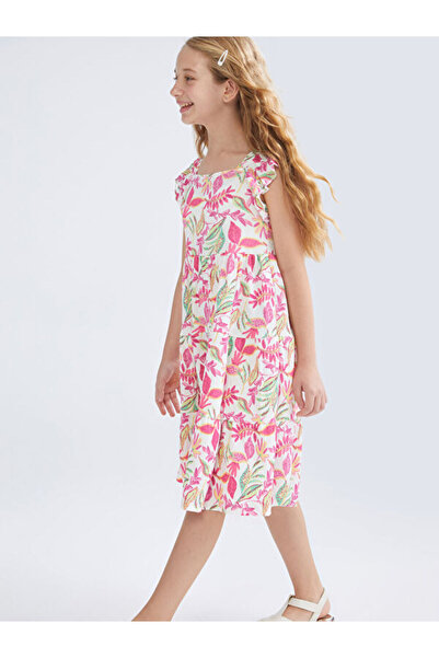 LC Waikiki RMZ GİYİM FARKIYA فستان بناتي مطرز بياقة مربعة ونقشة مربعات