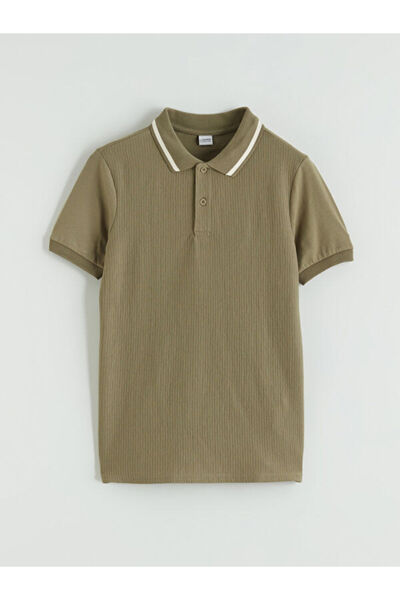 LC Waikiki Çelebi Store'dan Kaliteli Parçalar Gömlek Yaka Erkek Çocuk T-shirt