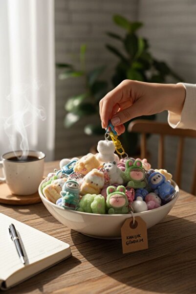 perry accessories karışık model fermuar ve çanta charmı peluş tüylü çanta ,cü...