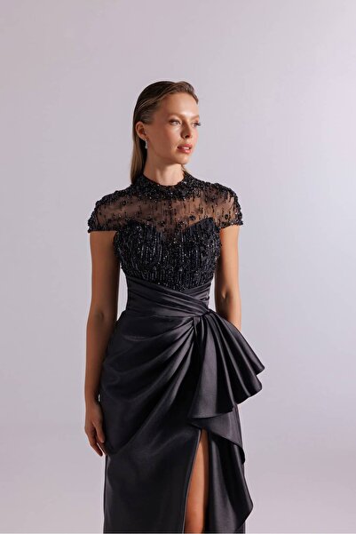 Kenzel Siyah Taş İşlemeli Yüksek Yaka Abiye Elbise