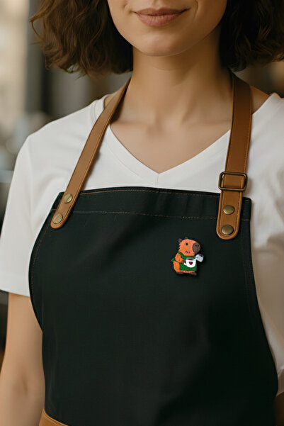 gokmentoy Capybarista Capybara Barista El Boyaması Ahşap Rozet