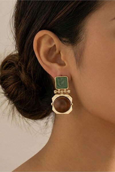 Osha Aksesuar أقراط ذهبية بتصميم هندسي عصري - مزينة بألوان متعددة وشخصيات خشبية