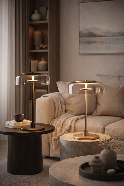 VEYRA Modern Cam Şapkalı LED Masa Lambası | Gold & Siyah Metal Gövde | Dekora...