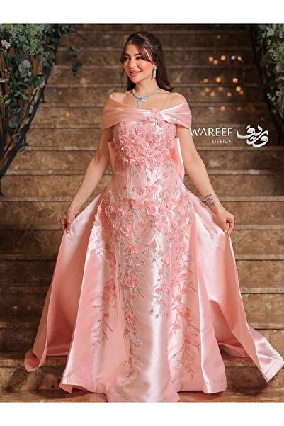 WAREEF FASHION Off-shoulder evening dress in pink