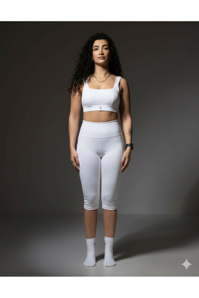 Northfulls Women's Seamless Sports Bra, Square Neck Crop Top, Medium Ribbed B...