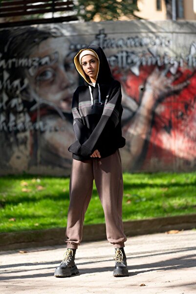 Nani Collection Nani | Siyah Rengi, Renkli Çizgili Kumaş Oversize Unisex Sweatshirt(