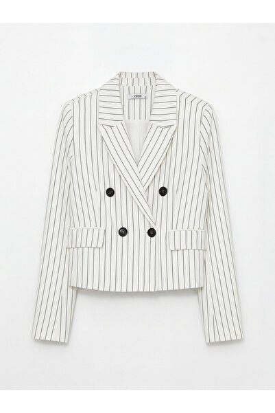 LC Waikiki سترة نسائية بيضاء مخططة بياقة مزدوجة