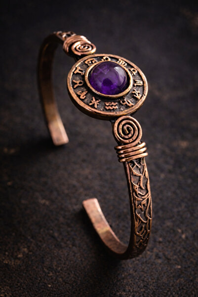 İyyaKee Women's Copper Bracelet Zodiac Signs Embossed Amethyst Stone Pure Cop...