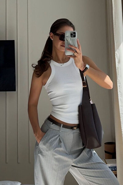 sunfyre Women's Halter Neck Zero Sleeve Ribbed Athlete Crop Top Sun257