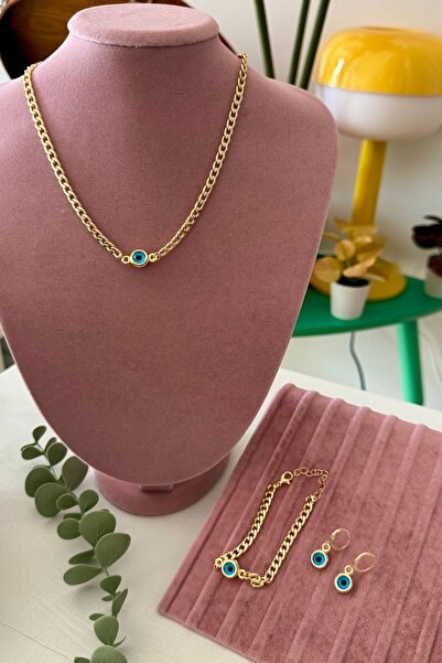 Trendy Butik مجموعة أقراط وقلادة نوستالجيا نازار