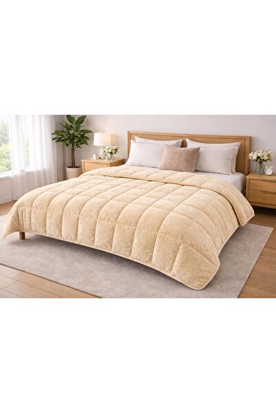 Casa Camelia Warm and Comfortable Sleeping Experience with the Double Soft Ve...