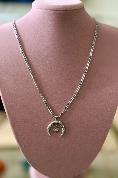 Trendy Butik قلادة على شكل قمر من الفولاذ باللون الفضي