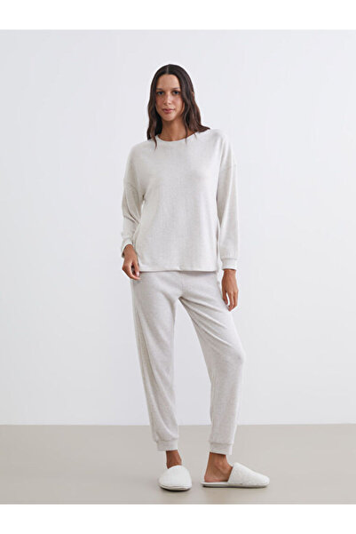 LC Waikiki Rmz Gi̇yi̇m Farkiyla Oval Roba Women's Pajama Set