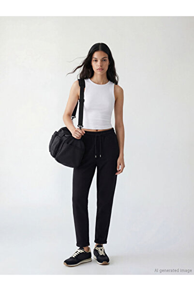 LC Waikiki RMZ GİYİM FARKIYA Γυναικείο χοντρό παντελόνι φόρμας με κορδόνι στη...