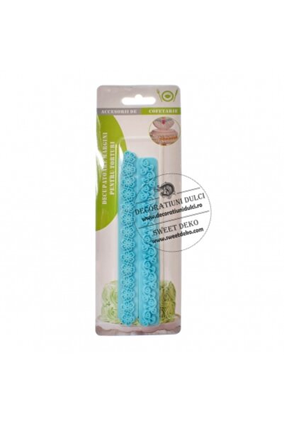 Decoratiuni Dulci Presa margine, bordura de floricele si inimioare