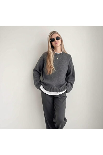 mahira collection Anthracite Crew Neck Oversize Sweat Pullover