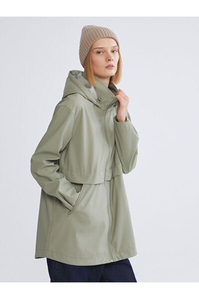 LC Waikiki Rmz Gi̇yi̇m Farkiyla Hooded Loose Fit Women's Raincoat