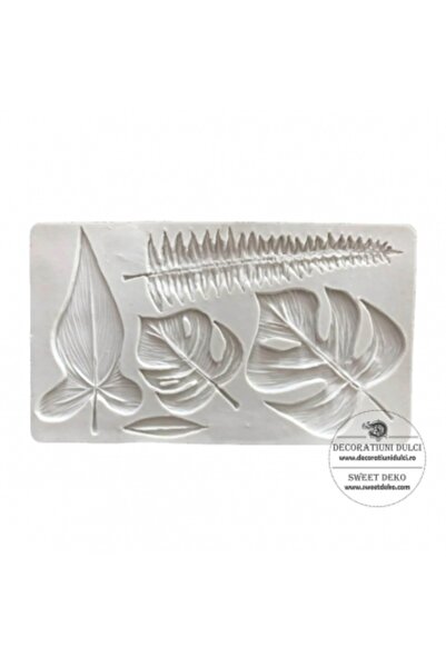 Decoratiuni Dulci Mulaj frunze tropicale