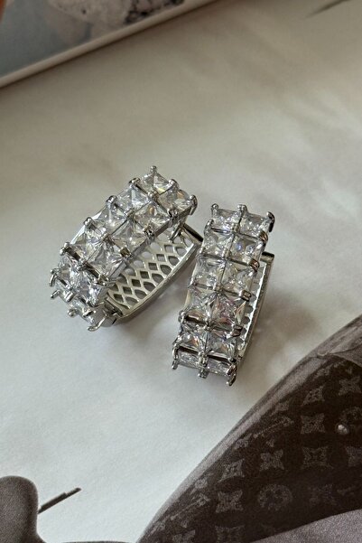 Trendy Butik Silver Color Zircon Stone Evening Dress Earrings
