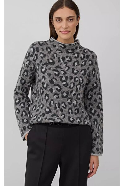 s.Oliver BLACK LABEL Relaxed-fit sweater with leo print and wide sleeves