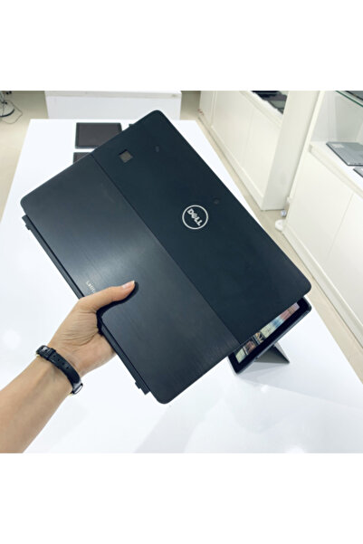 Dell Latitude 5290 2 în 1 12.3 Full HD Intel I 5 8250 U SSD 256 GB cu tastatu...