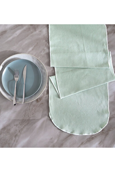 Generic Fanous Table Runner - 33 x 180 cm