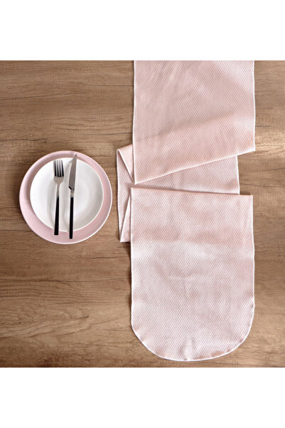 Generic Fanous Table Runner - 33 x 180 cm