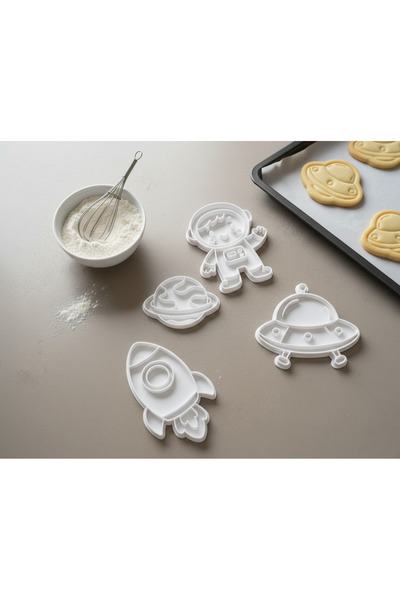 Filkorium3D قالب بسكويت بتصميم الفضاء 8-9 سم - قاطع عجين بلاستيكي بتصميم رائد...