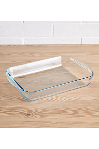 Pyrex Baking Dish - 23 x 35 cms