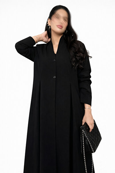 Karmen عباية هيفاء كريب ملكي أسود فاحم بقصة ربع كلوش بكسرات أنيقة – عباية سعو...