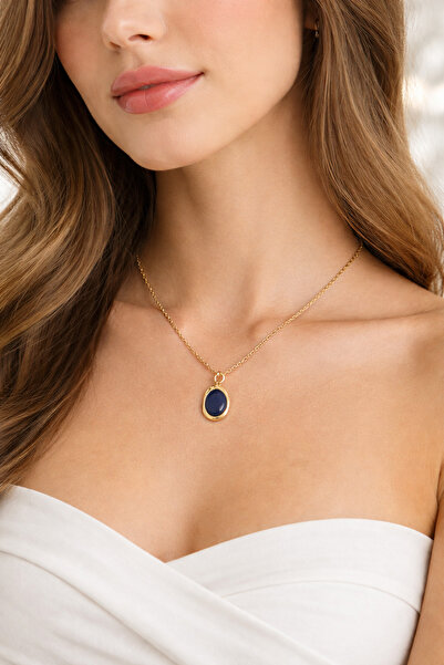 POYASE قلادة أنيقة بتفاصيل من الحجر الأزرق - تصميم أنيق مع سلسلة رفيعة