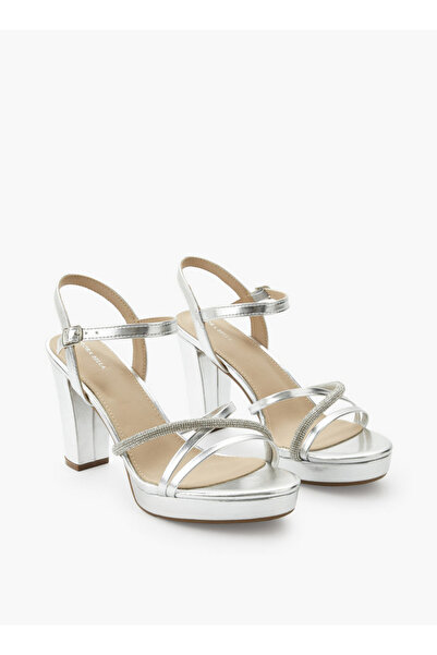 Flora Bella by Shoexpress Women Block Heel Sandals