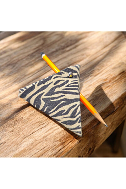 valentina victoria Genuine Leather Triangle-Shaped Coin Holder, Wired Headpho...