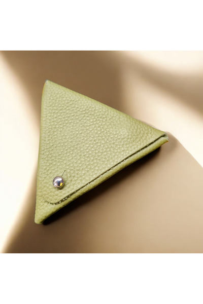 valentina victoria Genuine Leather Triangle-Shaped Coin Holder, Wired Headpho...