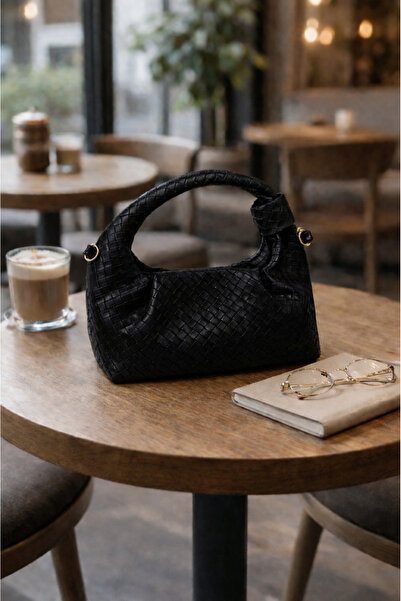 DENSİLA حقيبة يد وكتف نسائية صغيرة سوداء منقوشة بسلسلة