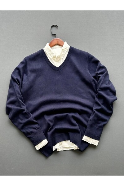 Beylerce V-Neck Knitwear Sweater