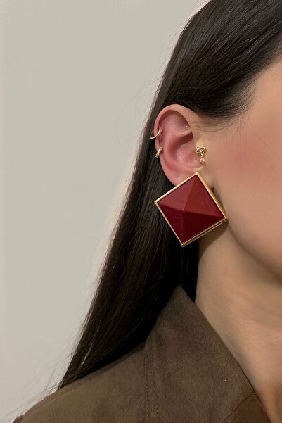 Okko Store Three Dimensional Square Earrings