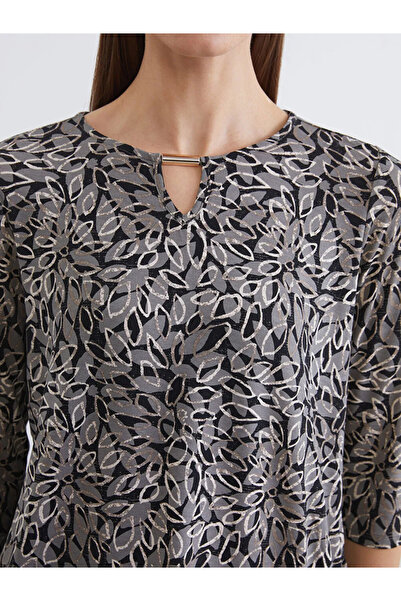 LC Waikiki Black Crew Neck Patterned Blouse