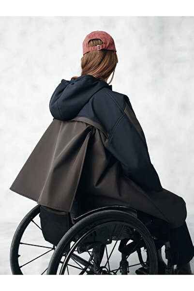 LC Waikiki Anthracite Easy-To-Wear Zippered Hooded Women's Coat