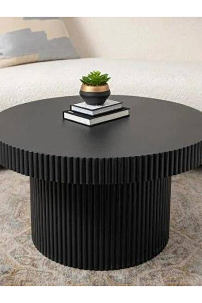 Genrics Elegant black wooden coffee table - stylish and practical design