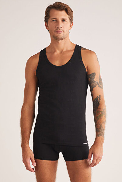 Kom Undershirt - Black - Casual