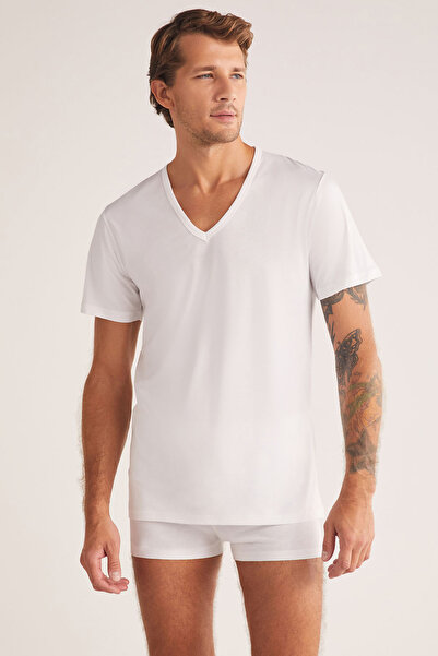 Kom Men'S, 100% Cotton, V-Neck 2-Piece Undershirt/T-Shirt (with Socks as a Gift)