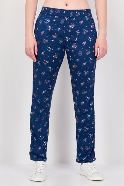 Reiko Women Regular Fit Floral Print Straight Leg Pants, Multicolor