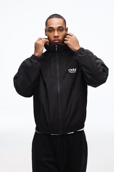 Bershka Teknik kapüşonlu ceket