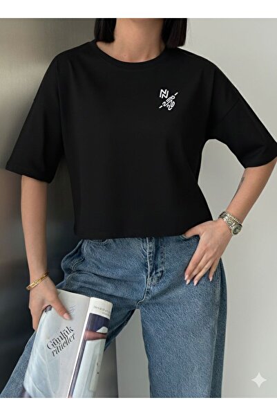 moda paketi Logo Printed Crop T-Shirt – Oversized Cut, Short Sleeve Women's T...